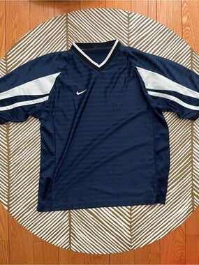 Nike Jersey Shirt (L)
